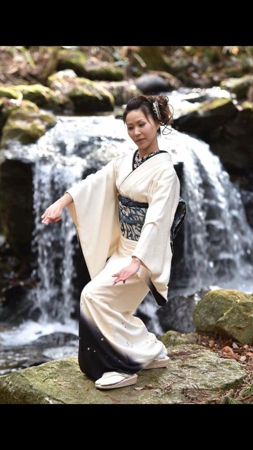 青森伝統芸能を楽しめる繭子の宿 Hachinohe Bagian luar foto